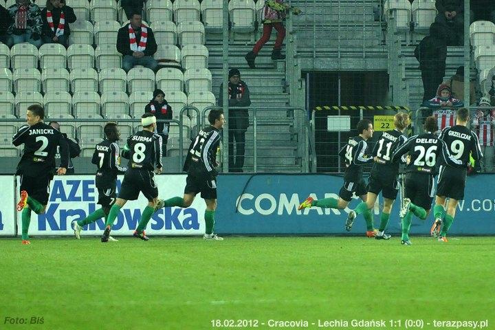 2012-02-18-cracovia-lechia_bl_202_1200_720