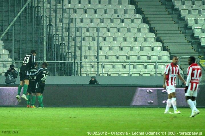 2012-02-18-cracovia-lechia_bl_206_1200_720