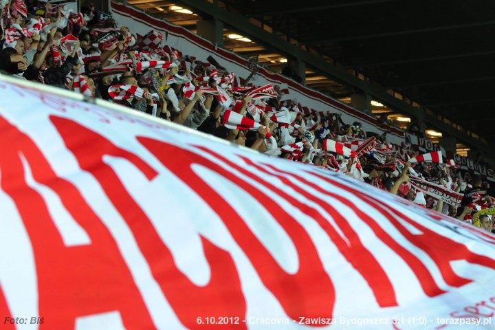2012-10-06-cracovia-zawisza_bl_0474_720