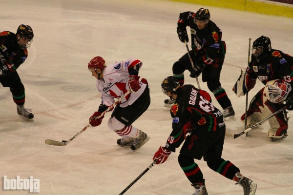 2010-02-02-cracovia-tychy-plenkowski01